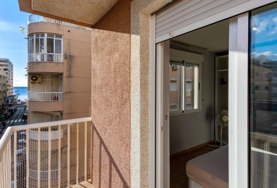 Resale - Apartment / flat - Torrevieja - Acequion