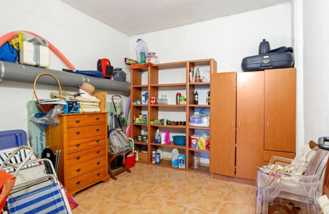 Resale - Apartment / flat - Torrevieja - LA MATA