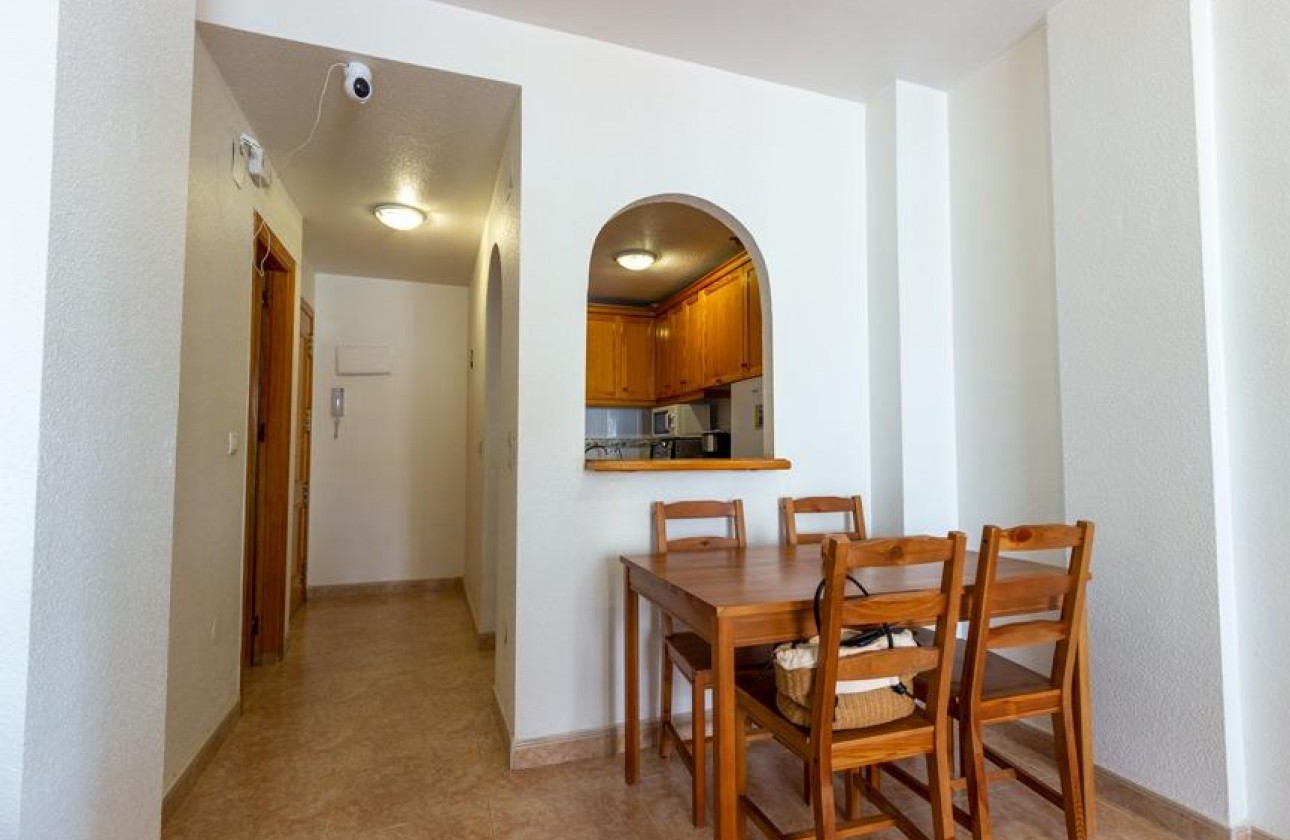 Resale - Apartment / flat - Torrevieja - Centro