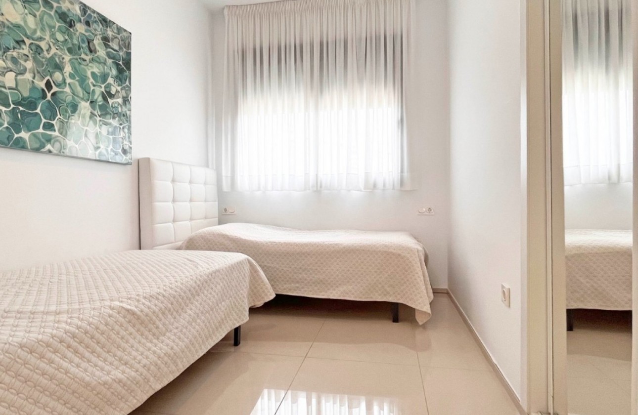 Reventa - Apartamento / piso - Orihuela Costa - La Zenia