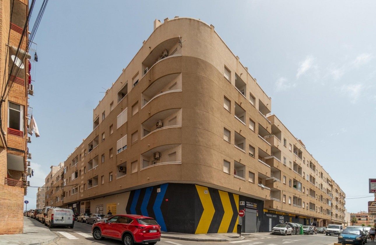 Reventa - Apartamento / piso - Torrevieja - Centro