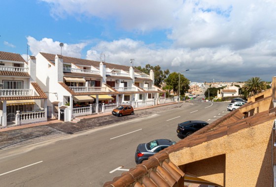 Resale - Villa - Torrevieja - Los altos