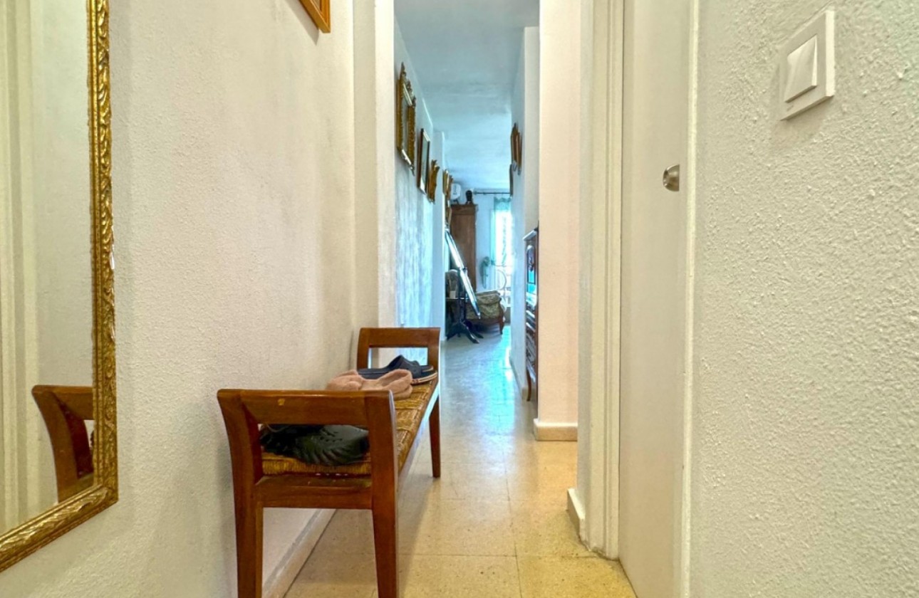 Resale - Apartment / flat - Torrevieja - El Acequión - Los Náufragos