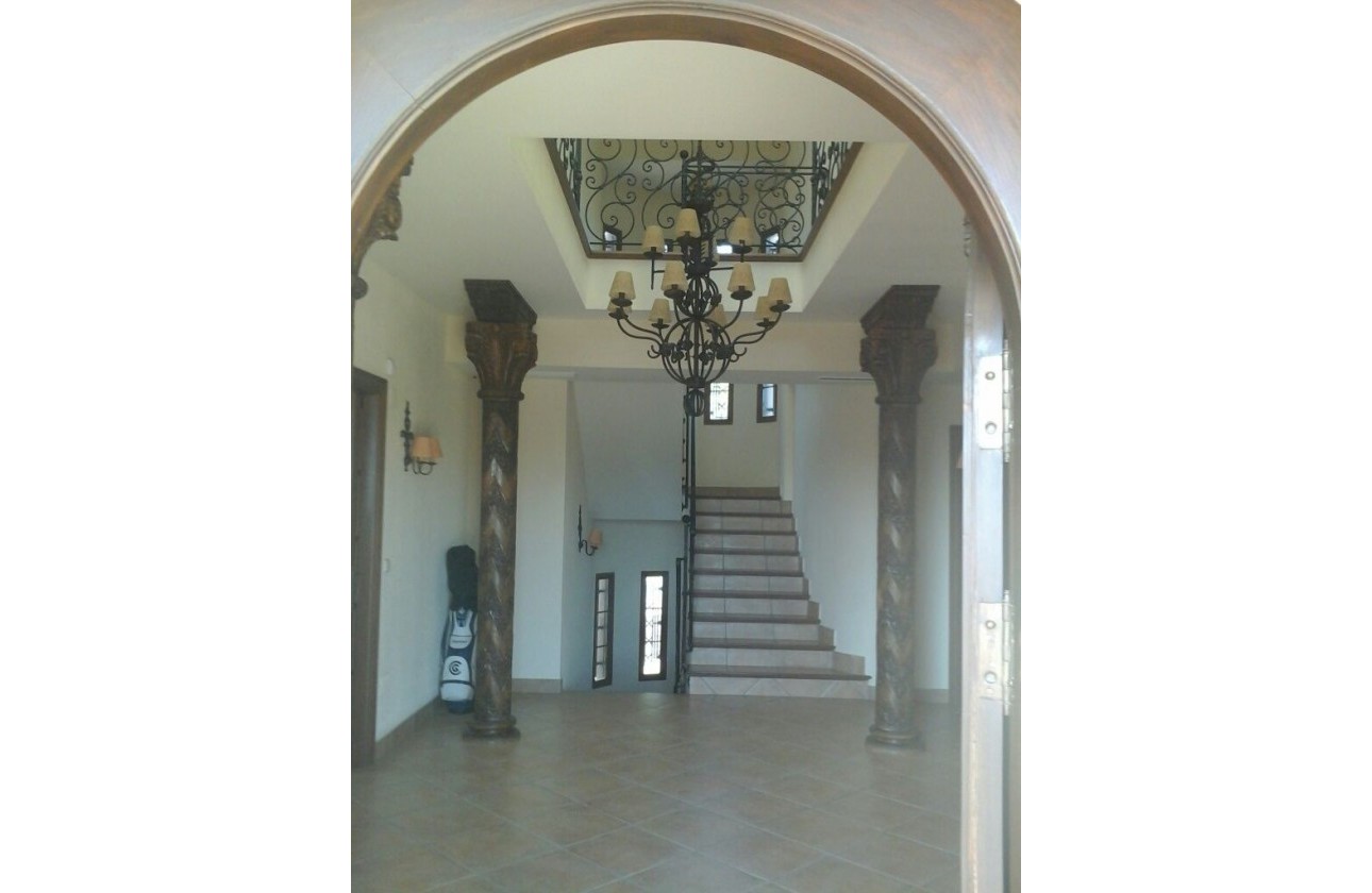 Reventa - Chalet - Elche