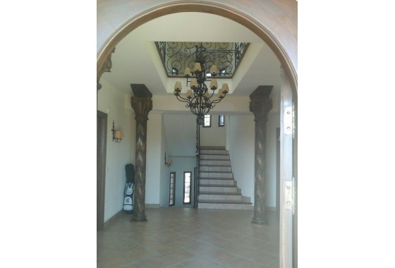 Reventa - Chalet - Elche