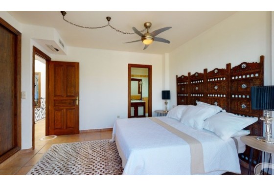 Reventa - Chalet - Elche