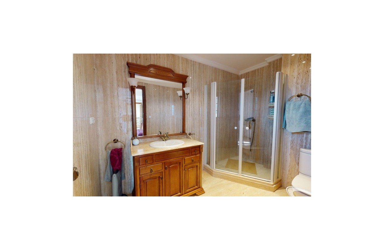 Reventa - Chalet - Elche