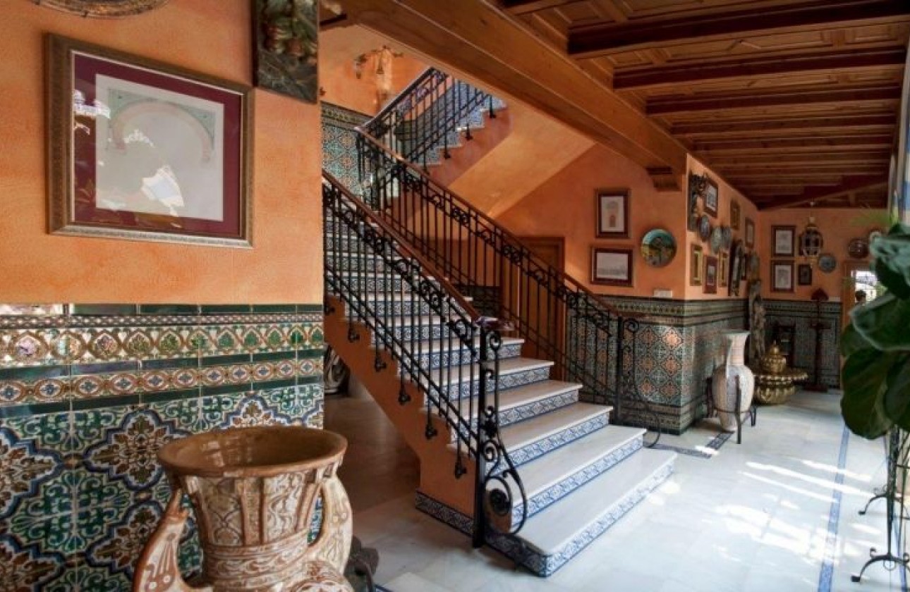 Resale - Villa - Orihuela Costa