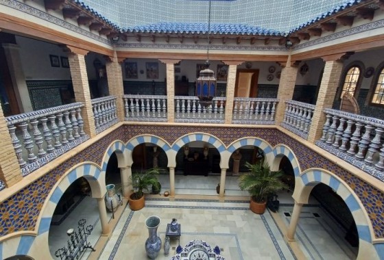 Resale - Villa - Orihuela Costa