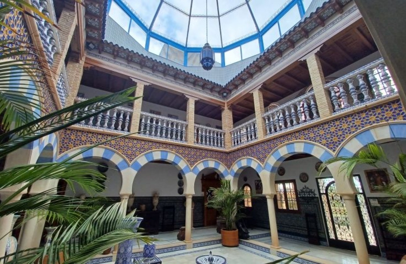 Resale - Villa - Orihuela Costa