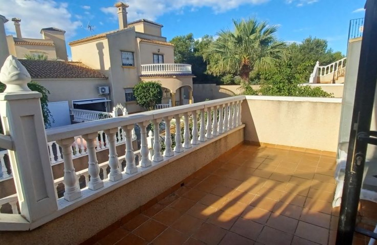 Reventa - Chalet - Orihuela Costa