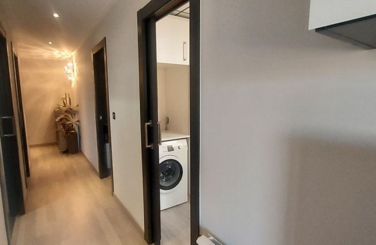 Location à long terme - Appartement - Elche