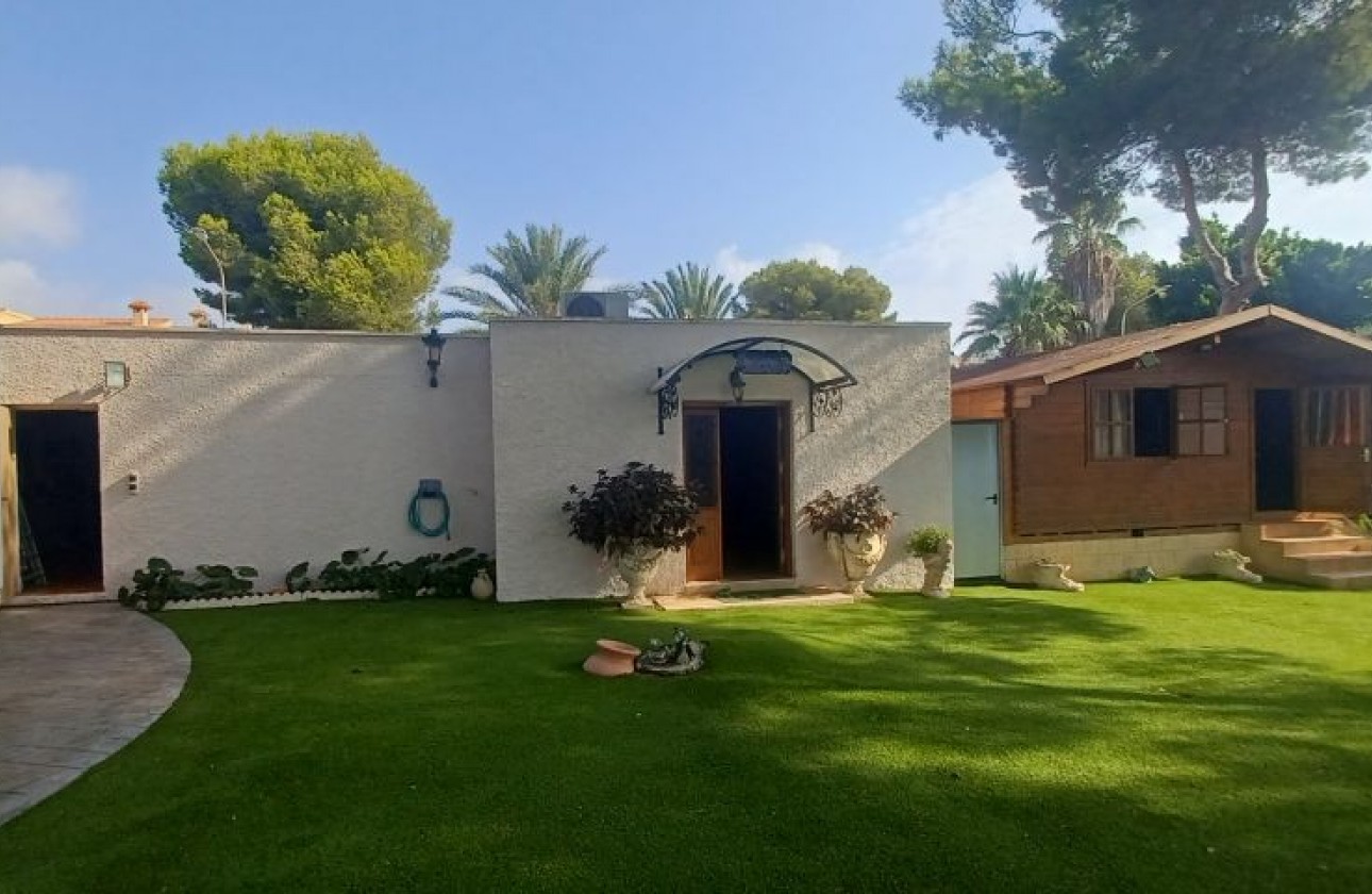 Revente - Villa - Orihuela Costa