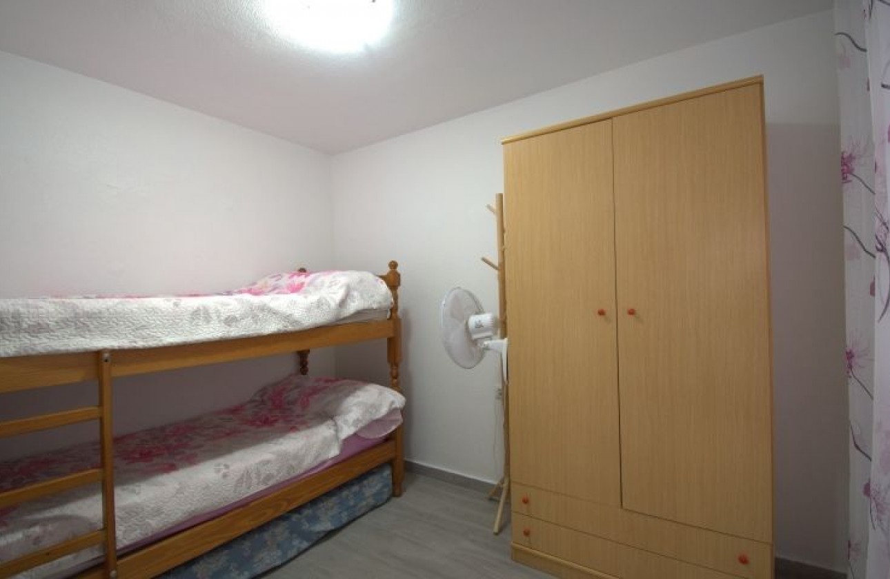 Reventa - Apartamento / piso - Torrevieja - torrevieja