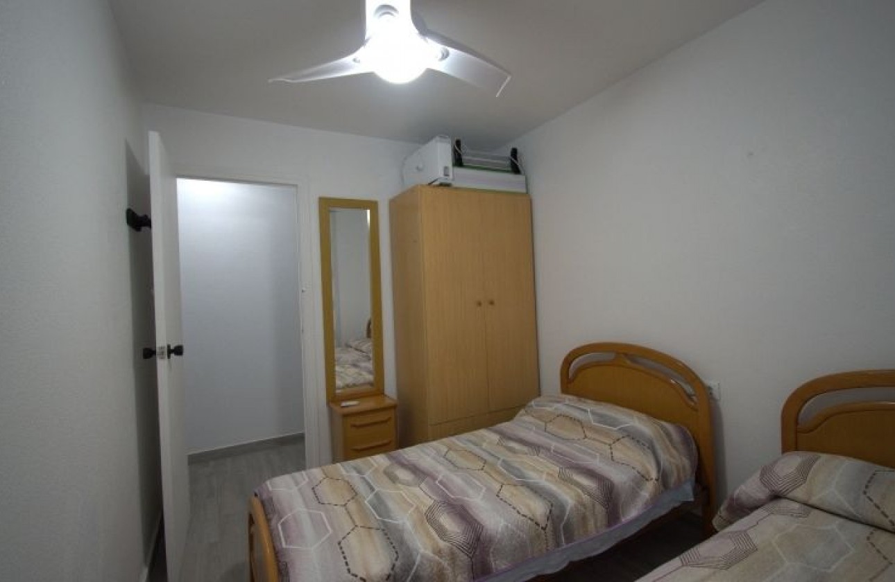 Reventa - Apartamento / piso - Torrevieja - torrevieja