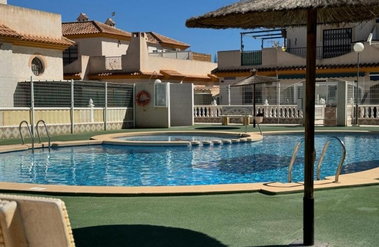 Reventa - Chalet - Orihuela Costa