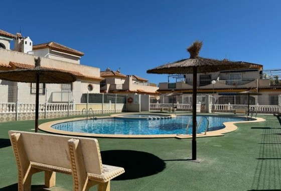 Reventa - Chalet - Orihuela Costa