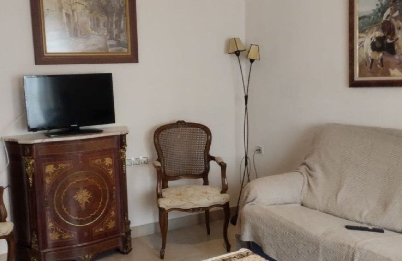 Resale - Villa - Aspe