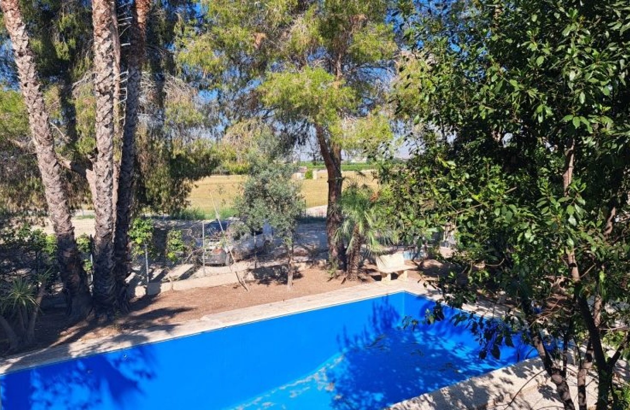 Revente - Country house - Orihuela