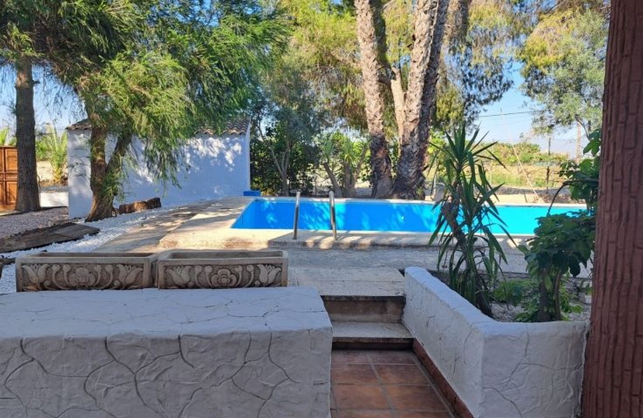 Revente - Country house - Orihuela