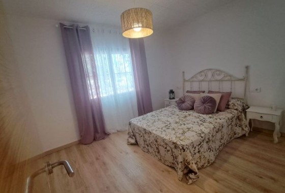 Revente - Country house - Orihuela