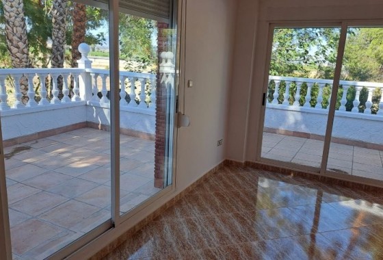 Revente - Country house - Orihuela