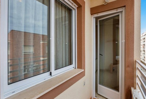 Resale - Apartment / flat - Torrevieja - Centro