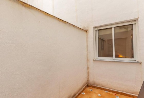 Resale - Apartment / flat - Torrevieja - Parque las naciones