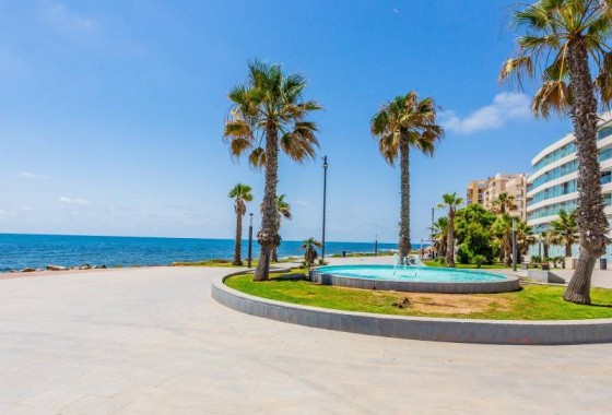 Resale - Apartment / flat - Torrevieja - Parque las naciones