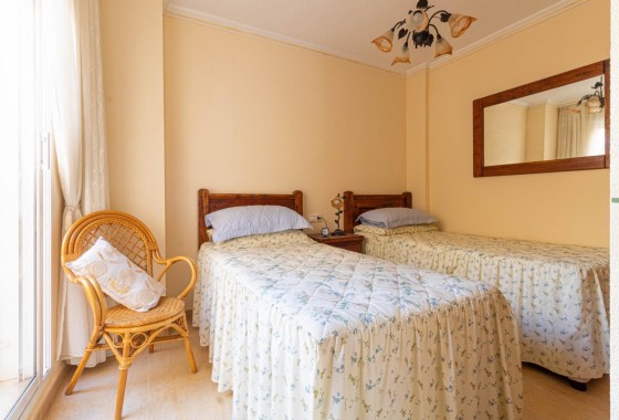 Resale - Villa - Torrevieja - Punta prima