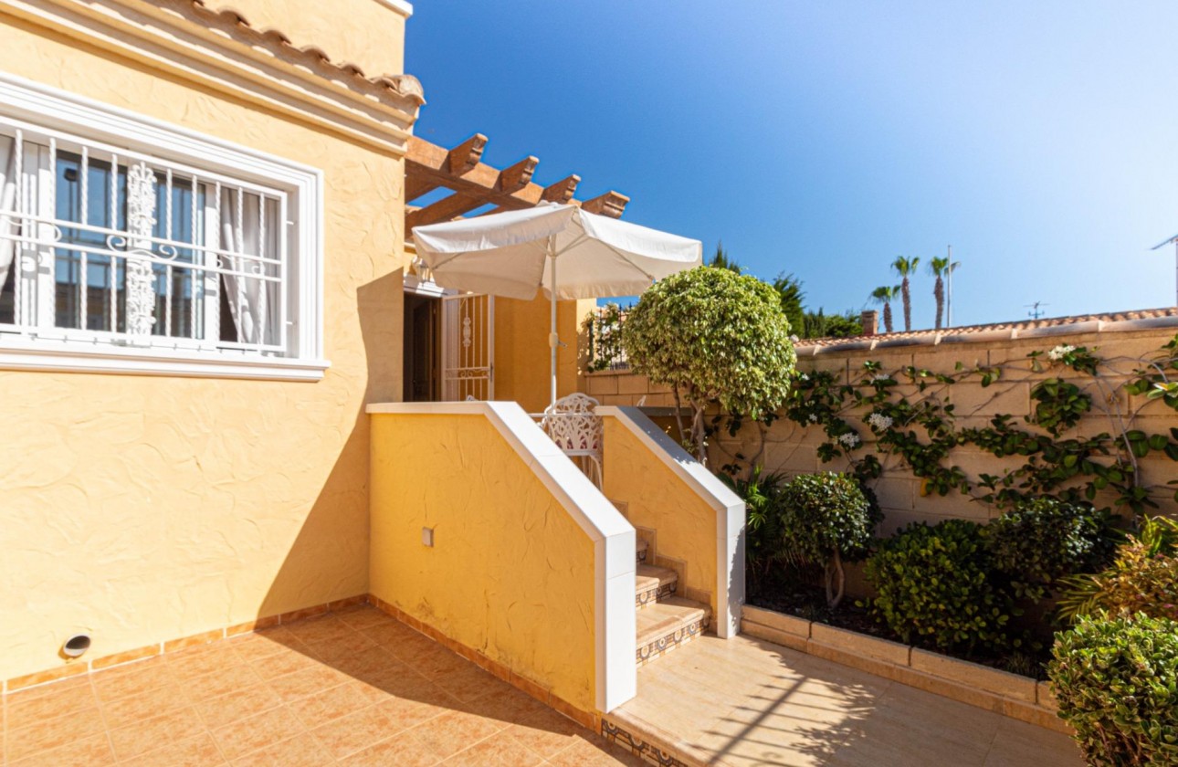 Revente - Villa - Torrevieja - Punta prima