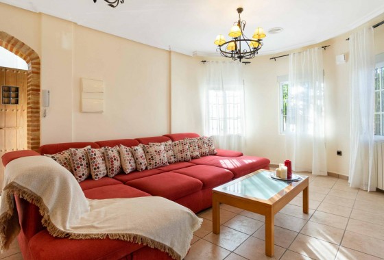 Resale - Villa - Orihuela Costa - La Florida