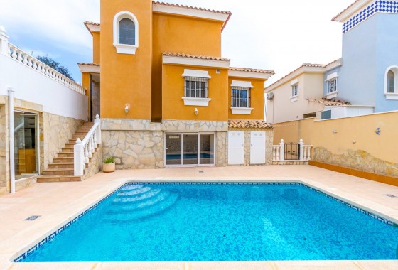 Resale - Villa - Orihuela Costa - Las Filipinas