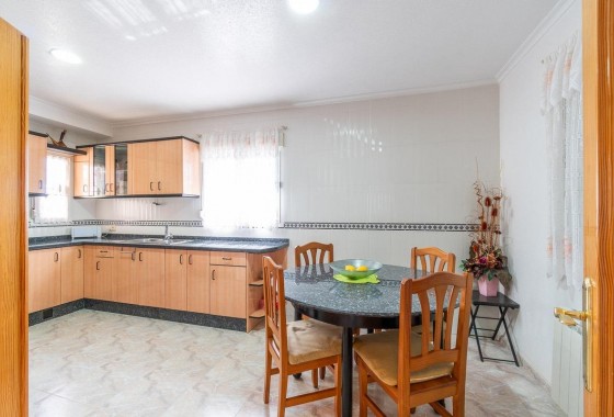 Resale - Villa - Orihuela Costa - Playa Flamenca