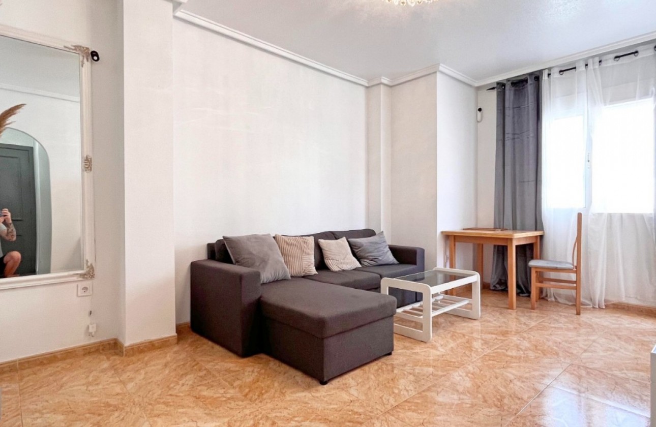 Resale - Apartment / flat - Torrevieja