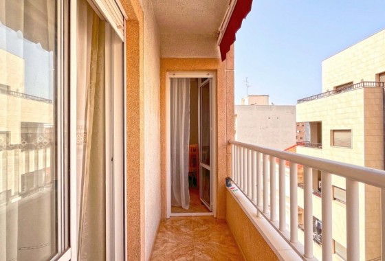 Resale - Apartment / flat - Torrevieja