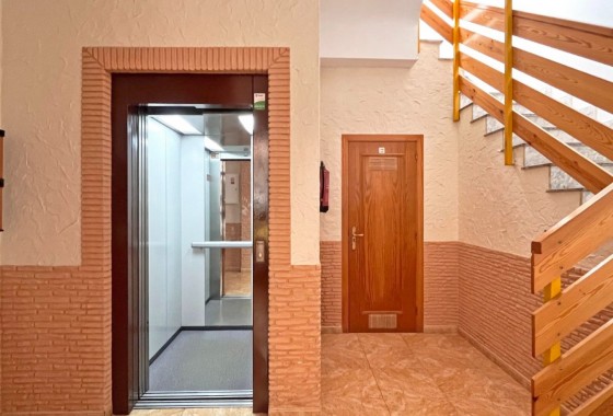 Resale - Apartment / flat - Torrevieja