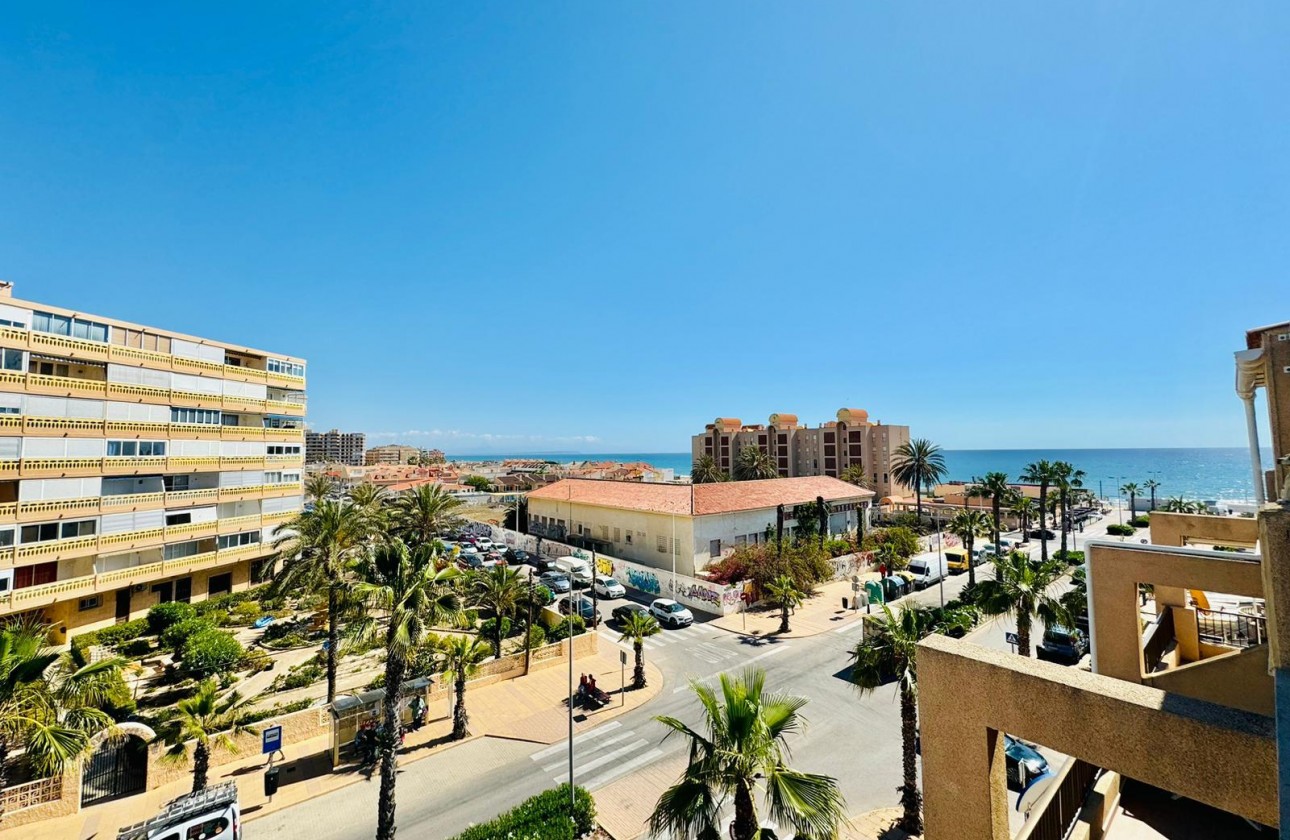 Revente - Appartement - Torrevieja - LA MATA