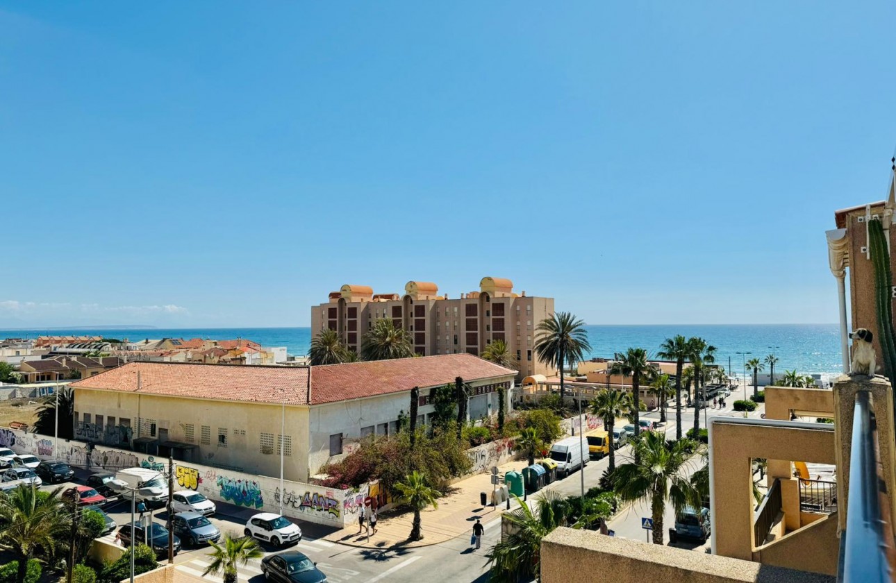 Resale - Apartment / flat - Torrevieja - LA MATA