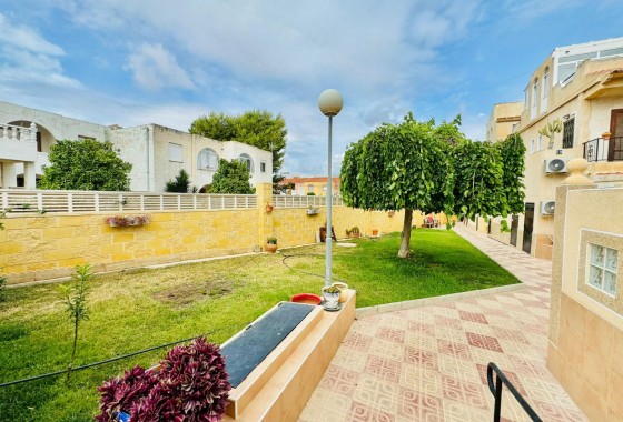 Resale - Bungalow - Torrevieja - El chaparral