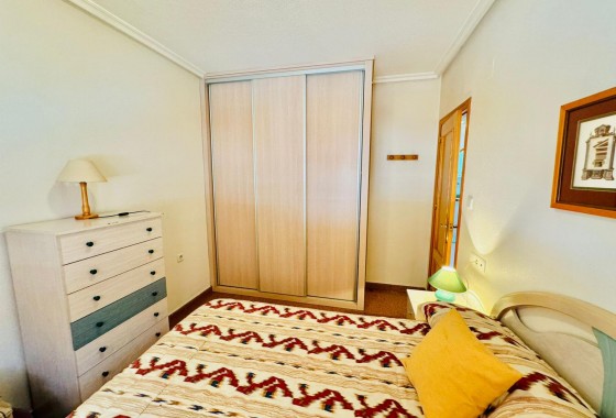 Reventa - Apartamento / piso - Torrevieja - Playa del Acequión