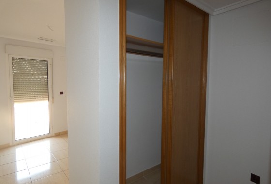 Reventa - Apartamento / piso - Algorfa