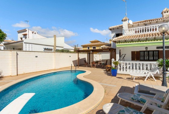 Revente - Villa - Orihuela Costa - La Zenia