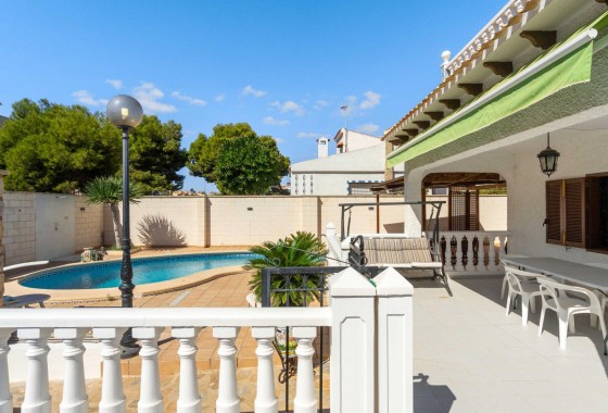 Revente - Villa - Orihuela Costa - La Zenia