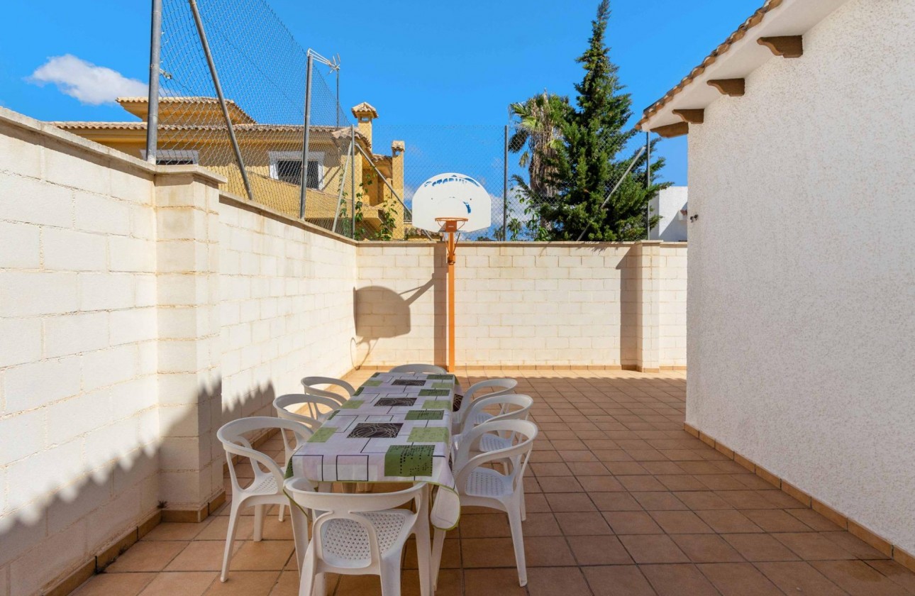 Revente - Villa - Orihuela Costa - La Zenia