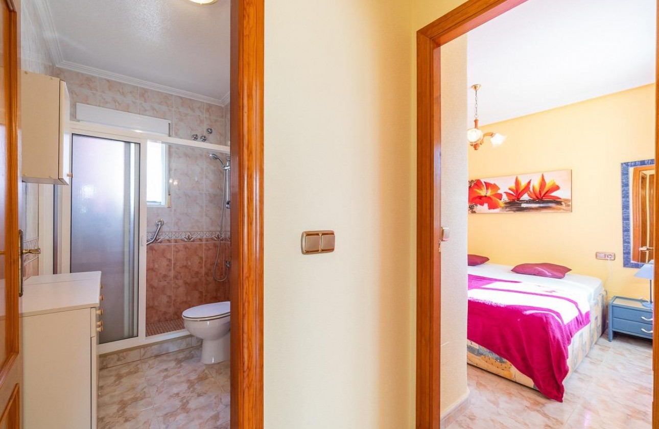 Reventa - Chalet - Orihuela Costa - La Zenia