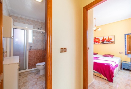 Reventa - Chalet - Orihuela Costa - La Zenia