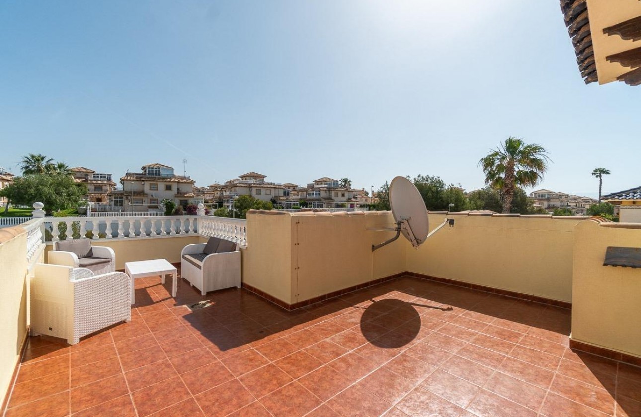 Reventa - Chalet - Orihuela Costa - La Zenia