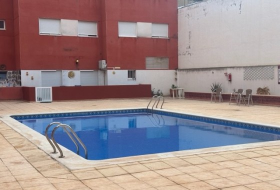 Resale - Apartment / flat - Almoradí