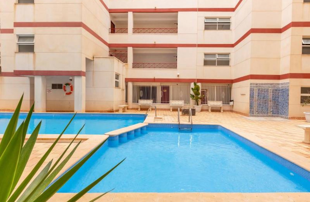 Revente - Appartement - Torrevieja - Centro